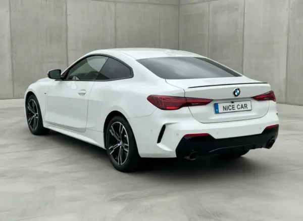 BMW 420 d xDrive Coupe M Sport 6