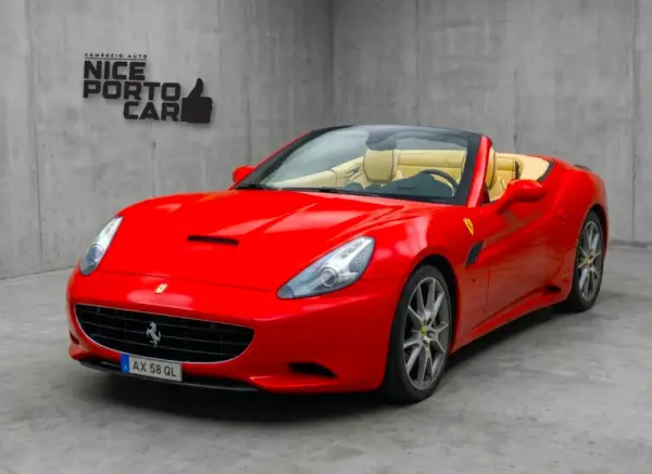 Ferrari California 4.3 V8 1