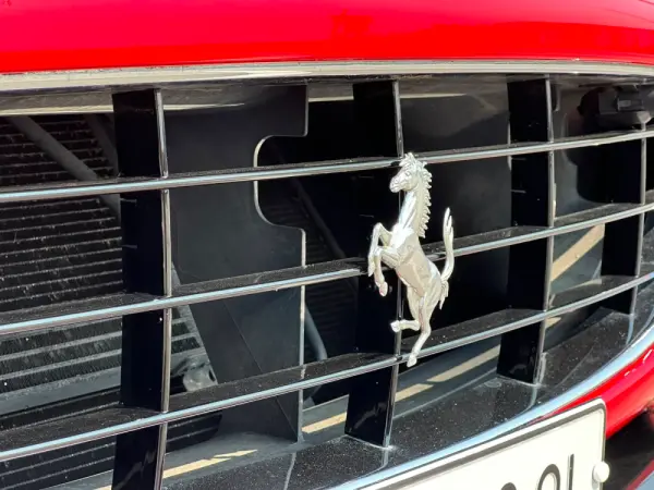 Ferrari California 4.3 V8 10