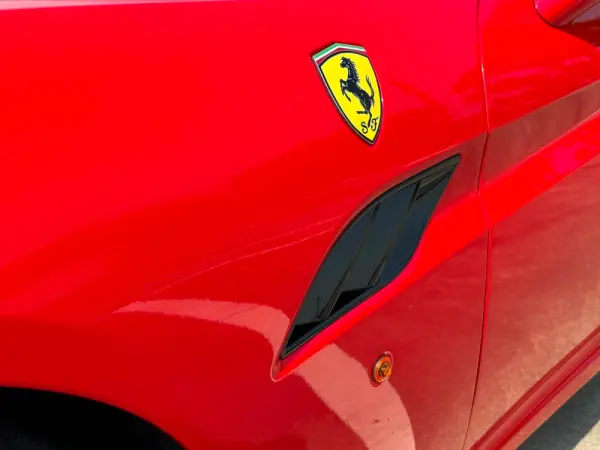 Ferrari California 4.3 V8 11