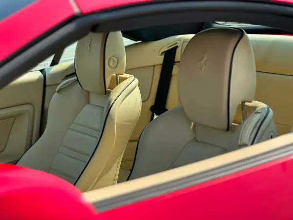 Ferrari California 4.3 V8 31