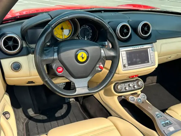 Ferrari California 4.3 V8 33