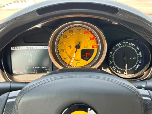 Ferrari California 4.3 V8 59