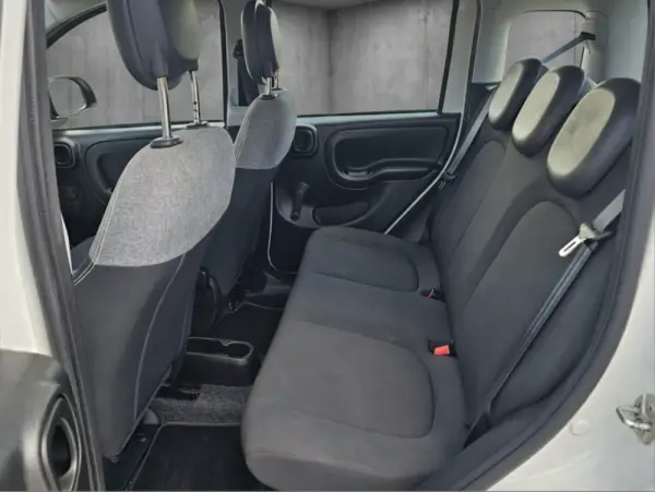 Fiat Panda 1.0 Hybrid City Life 11