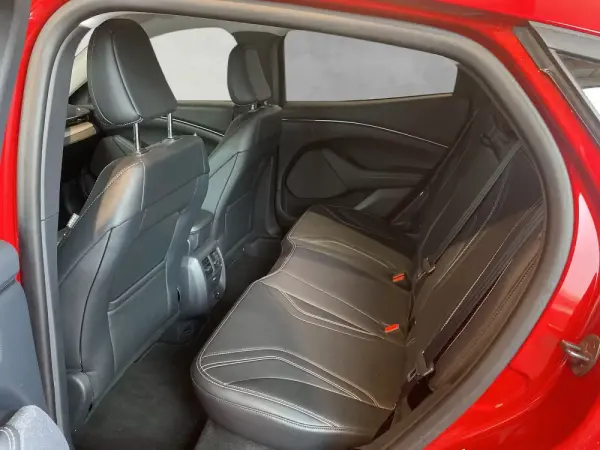 Ford Mustang Mach-E 98.7 kWh Premium 10