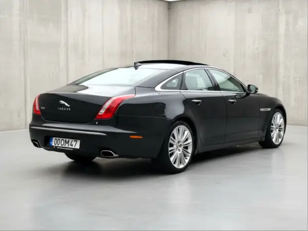 Jaguar XJ 3.0 D V6 Premium Luxury 5