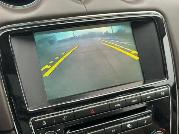 Jaguar XJ 3.0 D V6 Premium Luxury 21
