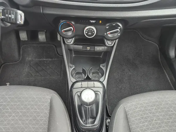 Kia Picanto 1.0 CVVT Urban 12