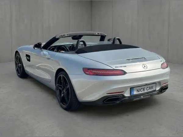 Mercedes-Benz AMG GT Roadster 4