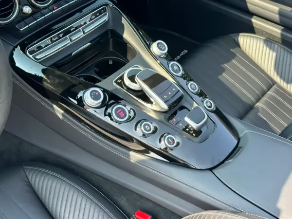 Mercedes-Benz AMG GT Roadster 33