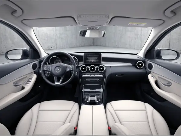 Mercedes-Benz C 200 BlueTEC Avantgarde 7