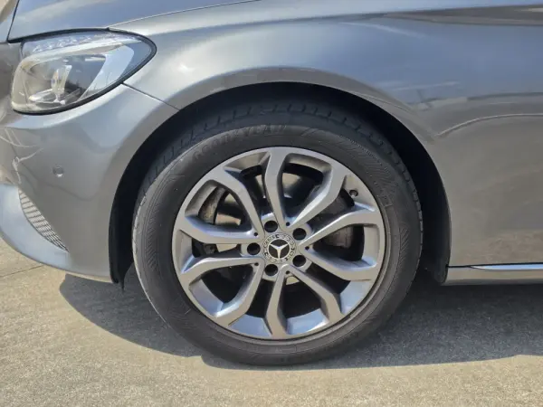 Mercedes-Benz C 200 BlueTEC Avantgarde 14