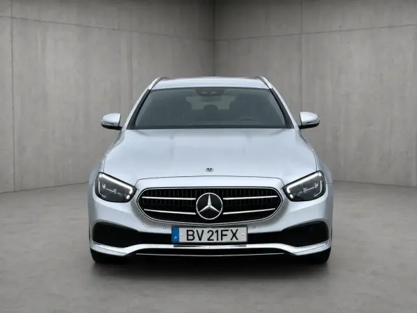 Mercedes-Benz E 220 d Avantgarde 2