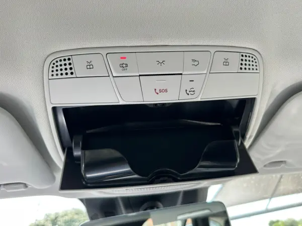 Mercedes-Benz E 220 d Avantgarde 35