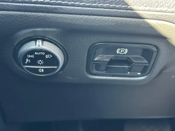 Mercedes-Benz EQE Outro 23