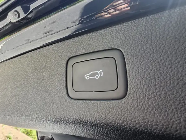 MG EHS 1.5 T-GDI Plug-in Hybrid Luxury 18
