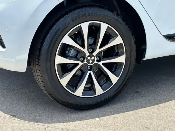 Mitsubishi Colt 1.0 MPI-T Kaiteki 8