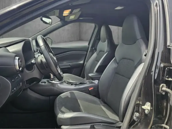 Nissan Juke 1.0 DIG-T N-Connecta NAV. DCT 10