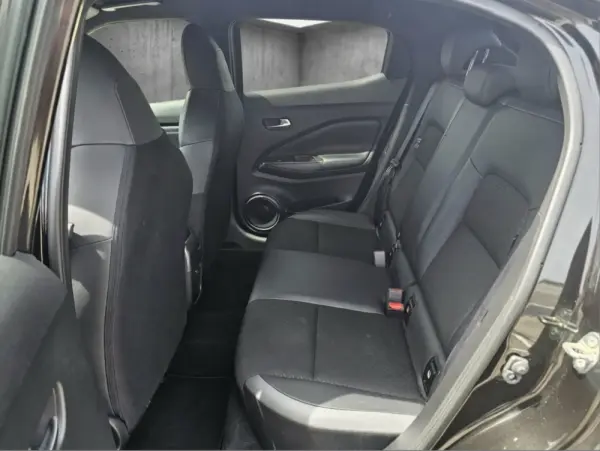 Nissan Juke 1.0 DIG-T N-Connecta NAV. DCT 11