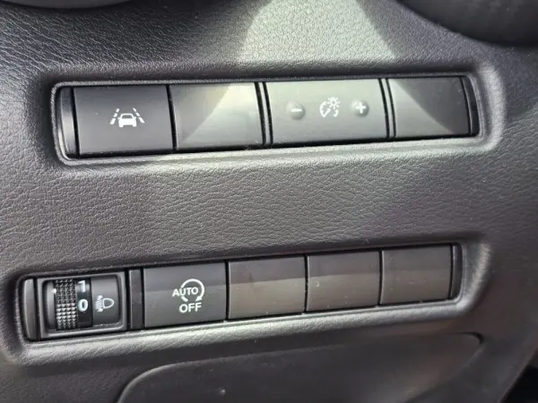 Nissan Juke 1.0 DIG-T N-Connecta NAV. DCT 16