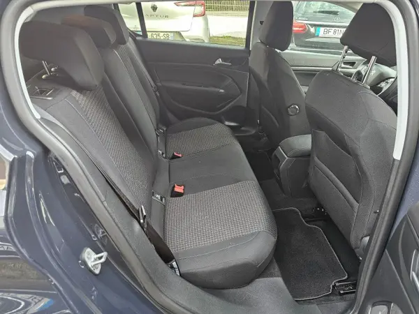 Peugeot 308 1.5 BlueHDi Style 6