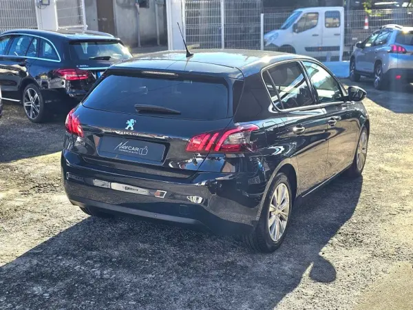 Peugeot 308 1.5 BlueHDi Style 5