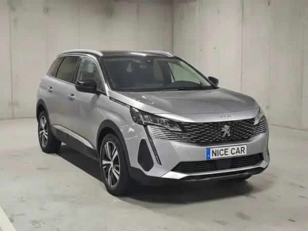 Peugeot 5008 1.2 PureTech Allure EAT8 3