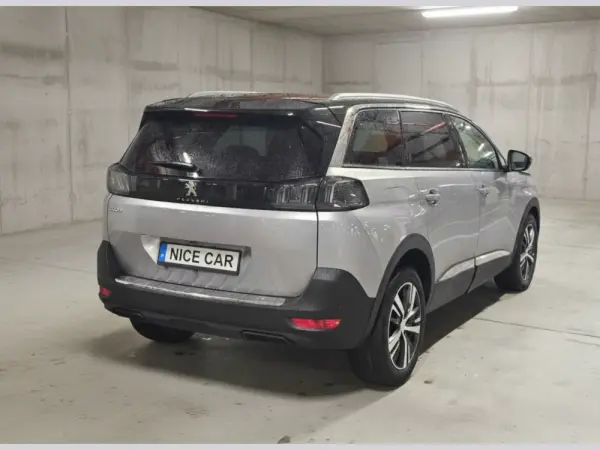 Peugeot 5008 1.2 PureTech Allure EAT8 5