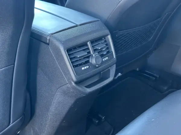 Peugeot 3008 PureTech 130 Stop & Start GPF EAT8 Allure 16