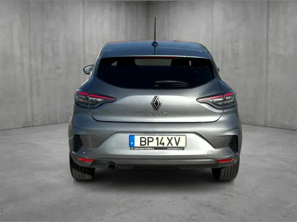 Renault Clio 1.0 TCe Techno Bi-Fuel 6