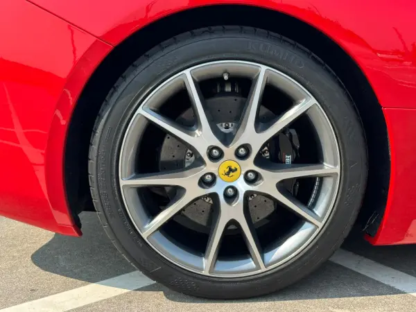 Ferrari California 24