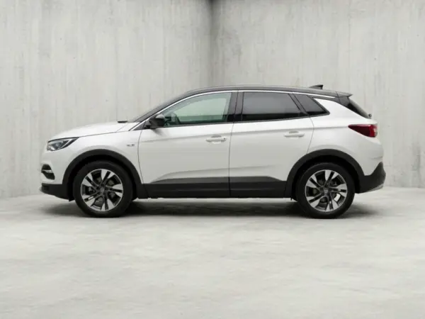 Opel Grandland X 1.2 T Innovation 7