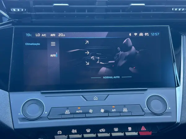 Peugeot 308 SW BlueHDi 130 EAT8 Allure 38