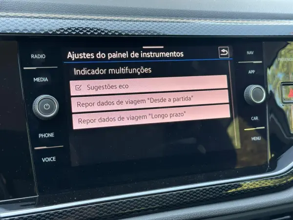 Volkswagen Polo 1.0 TSI Life 28