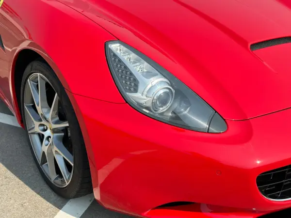 Ferrari California 6