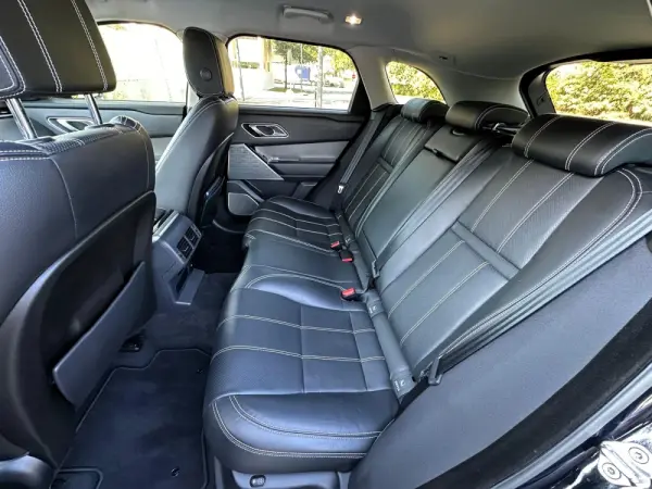 Land Rover Range Rover Velar 2.0 D SE 21