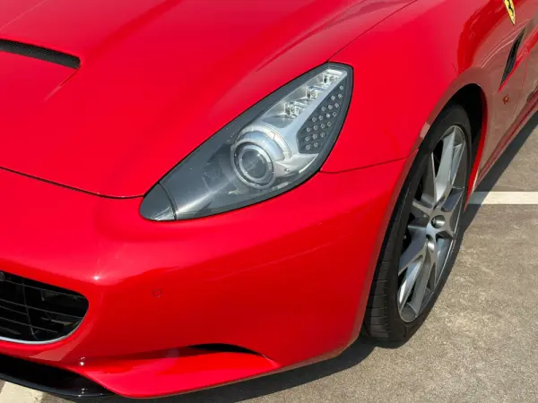 Ferrari California 7