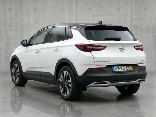 Opel Grandland X 1.2 T Innovation 8