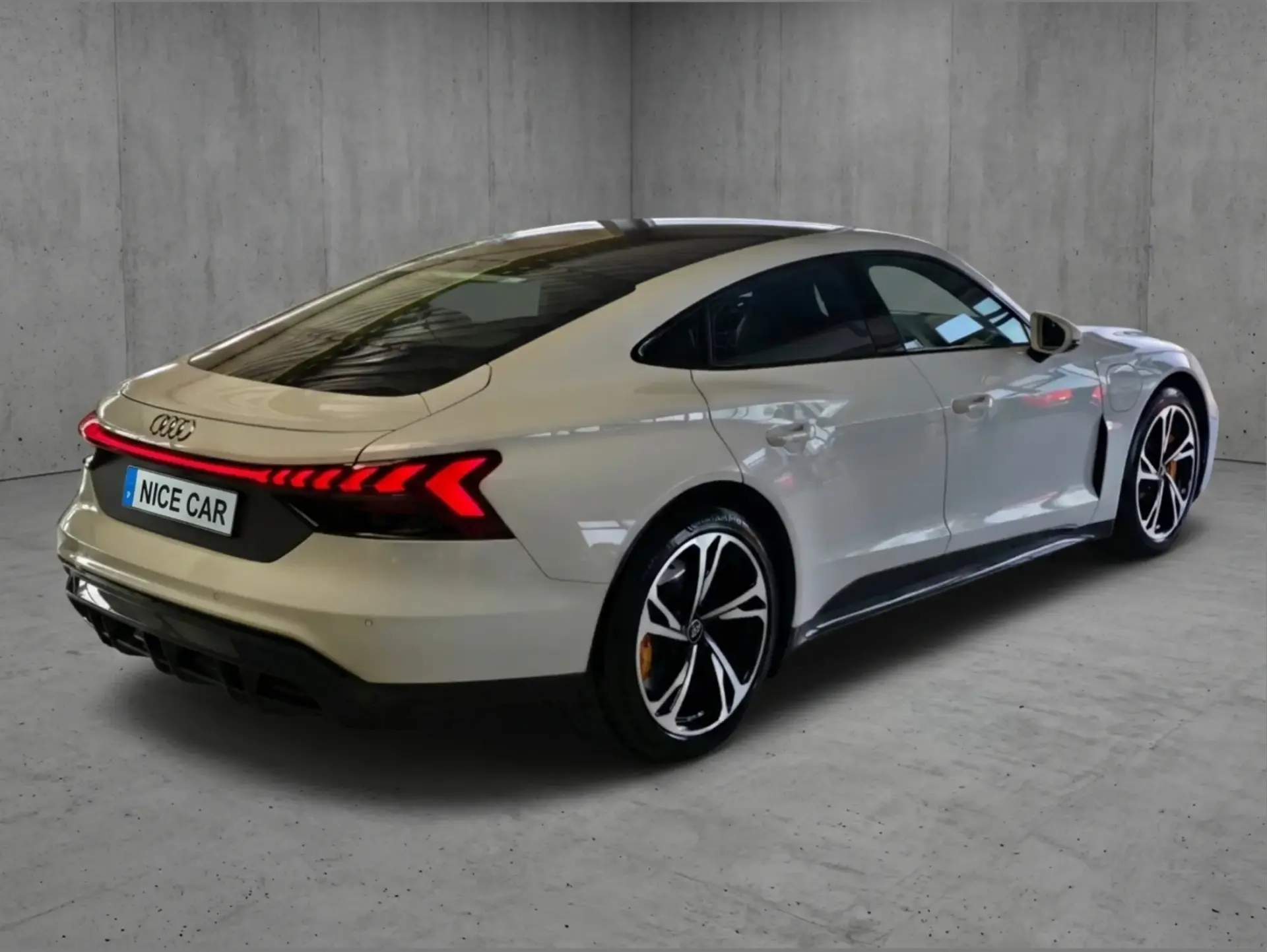 Audi e-tron GT quattro 6