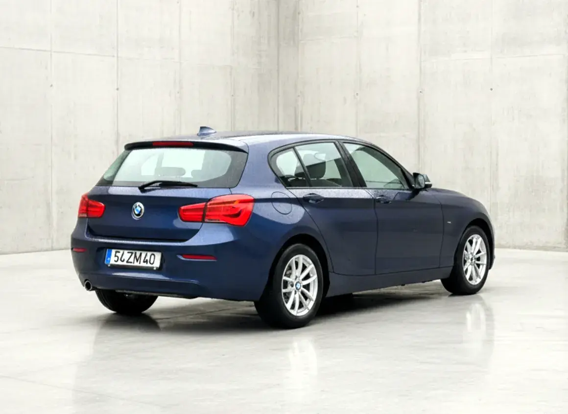 BMW 114 d Line Sport 5