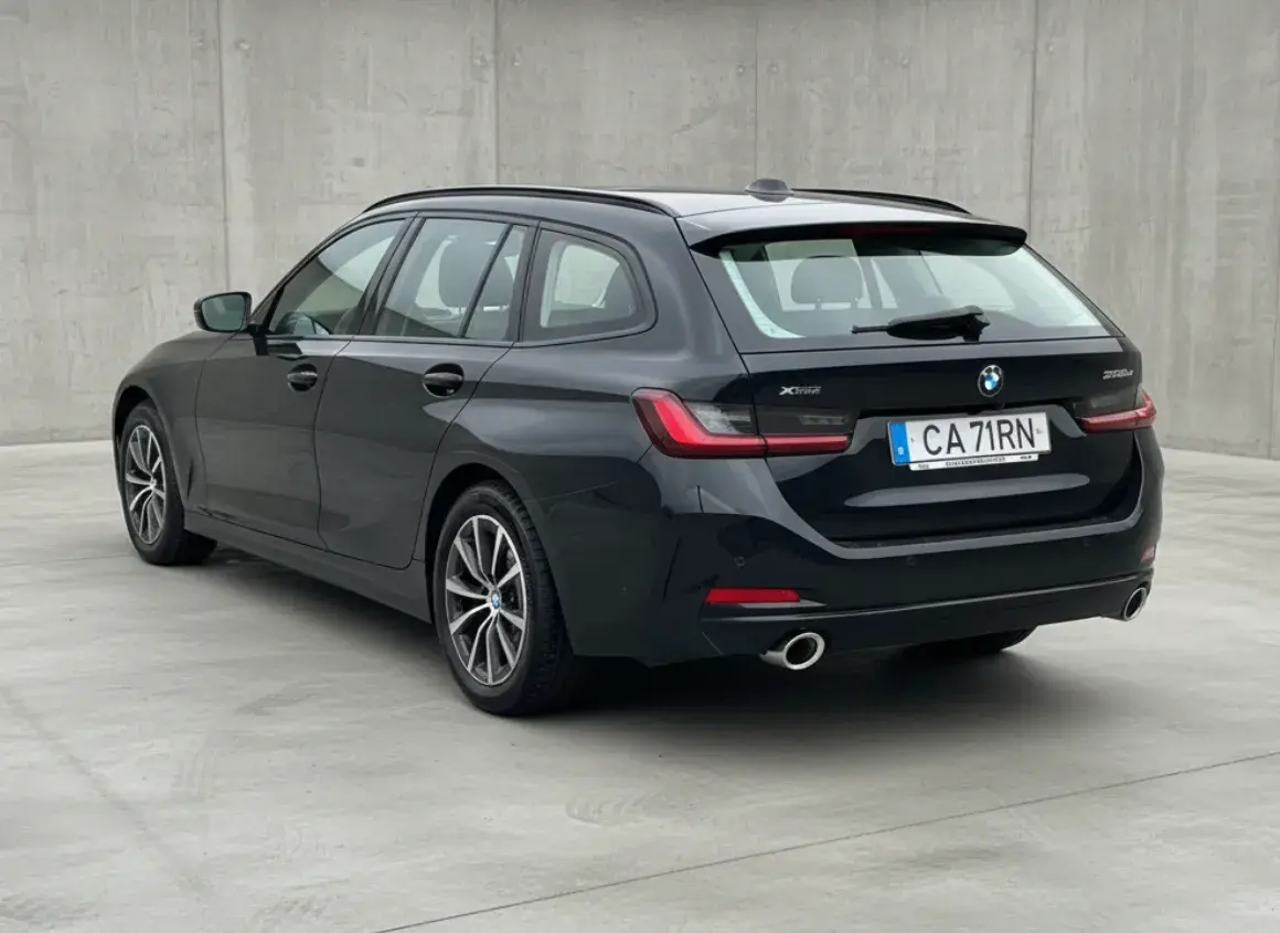 BMW 330 e Touring xDrive Aut. 6