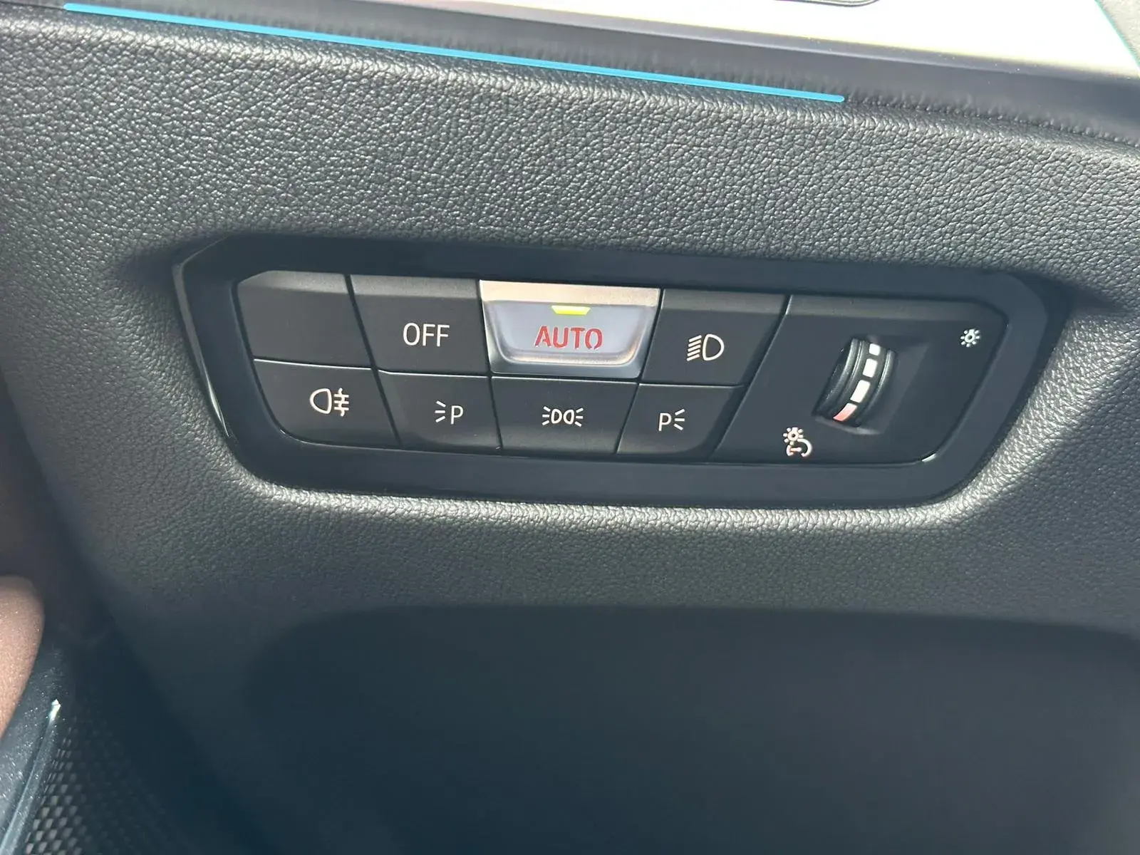 BMW 330 e Touring xDrive Aut. 16