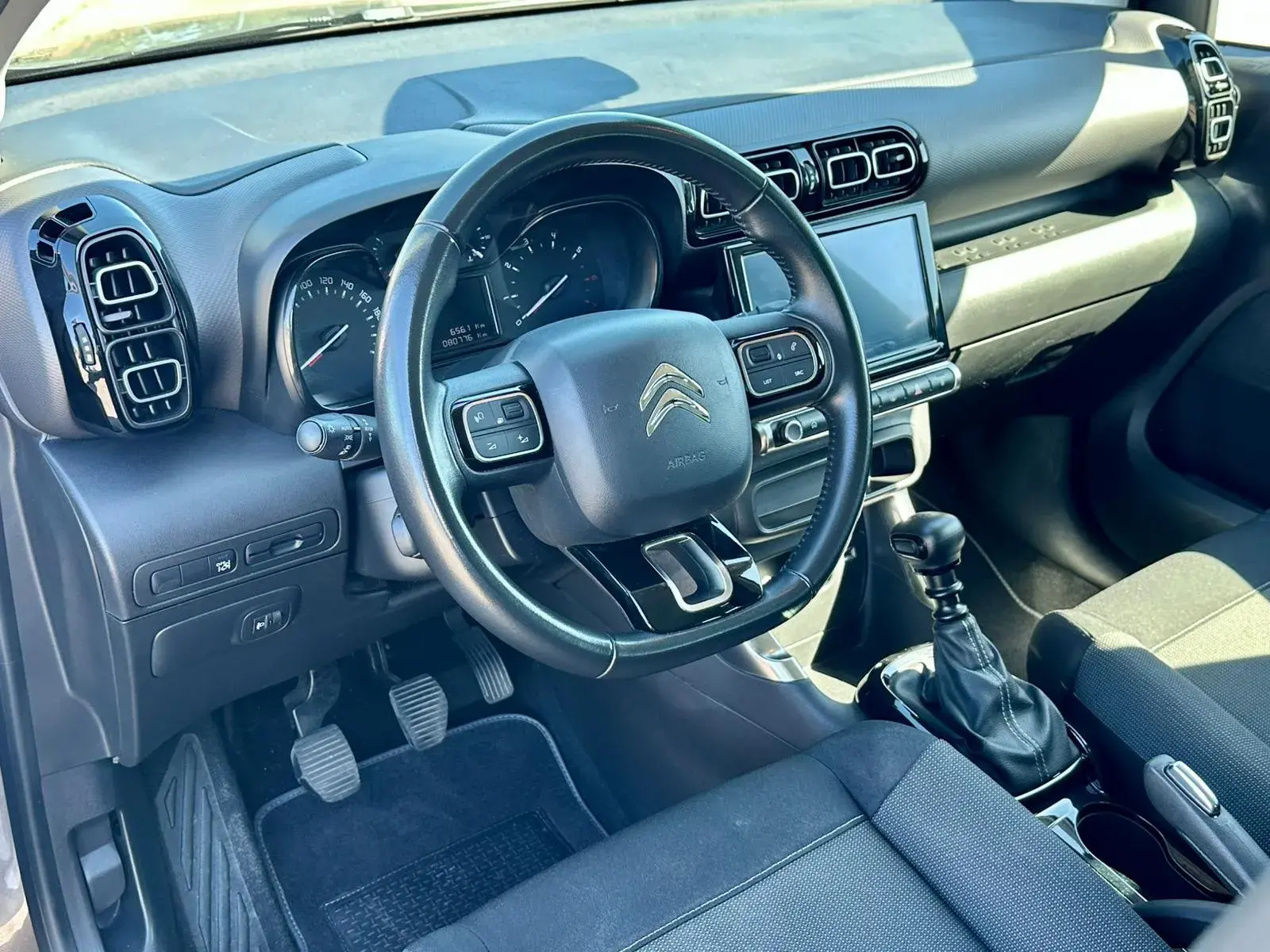 Citroen C3 Aircross 1.2 PureTech C-Series 6