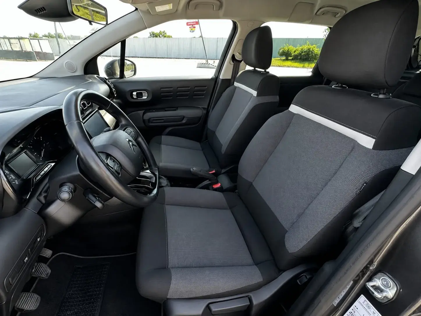 Citroen C3 Aircross 1.2 PureTech C-Series 7