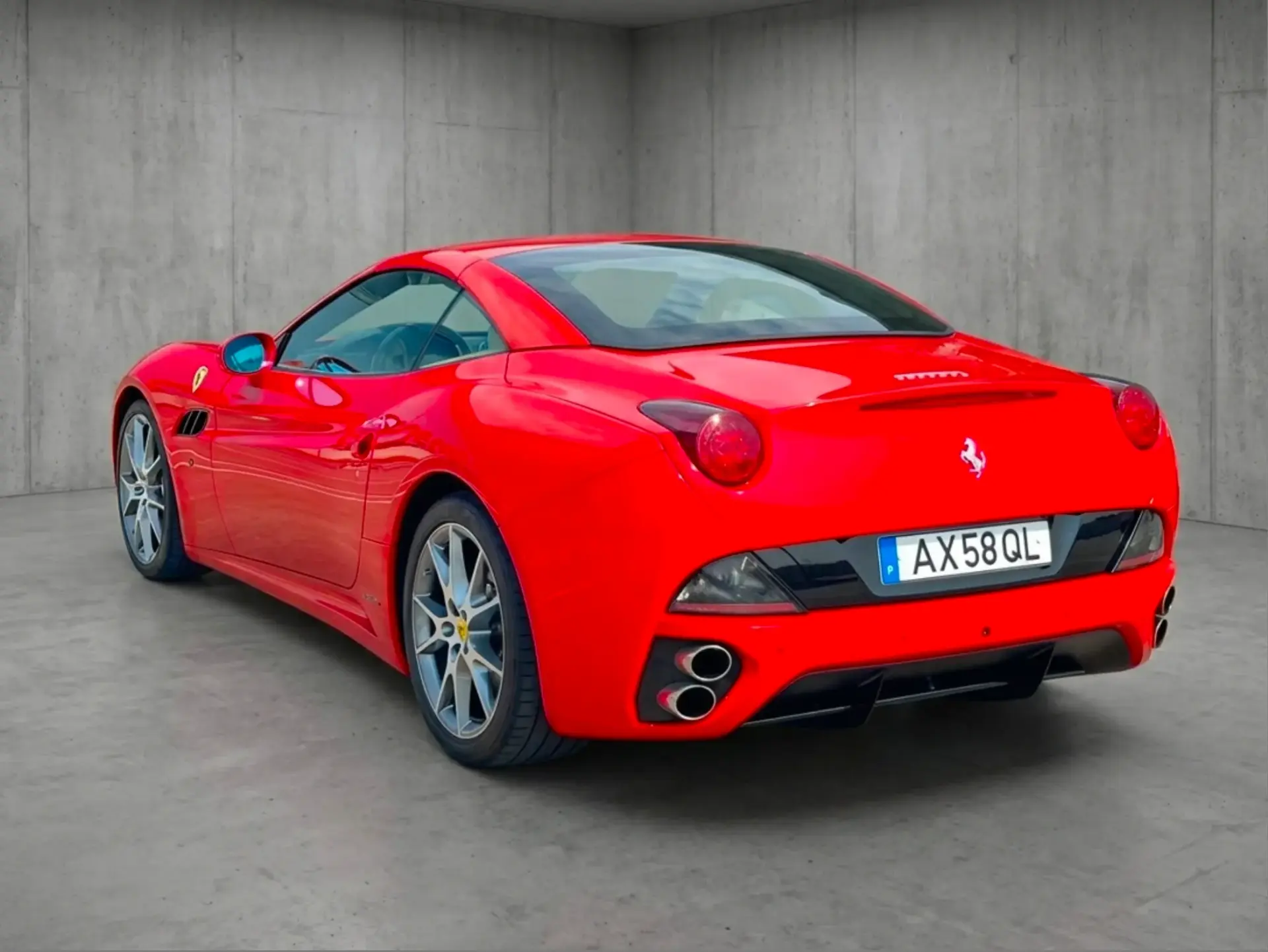 Ferrari California 4.3 V8 69