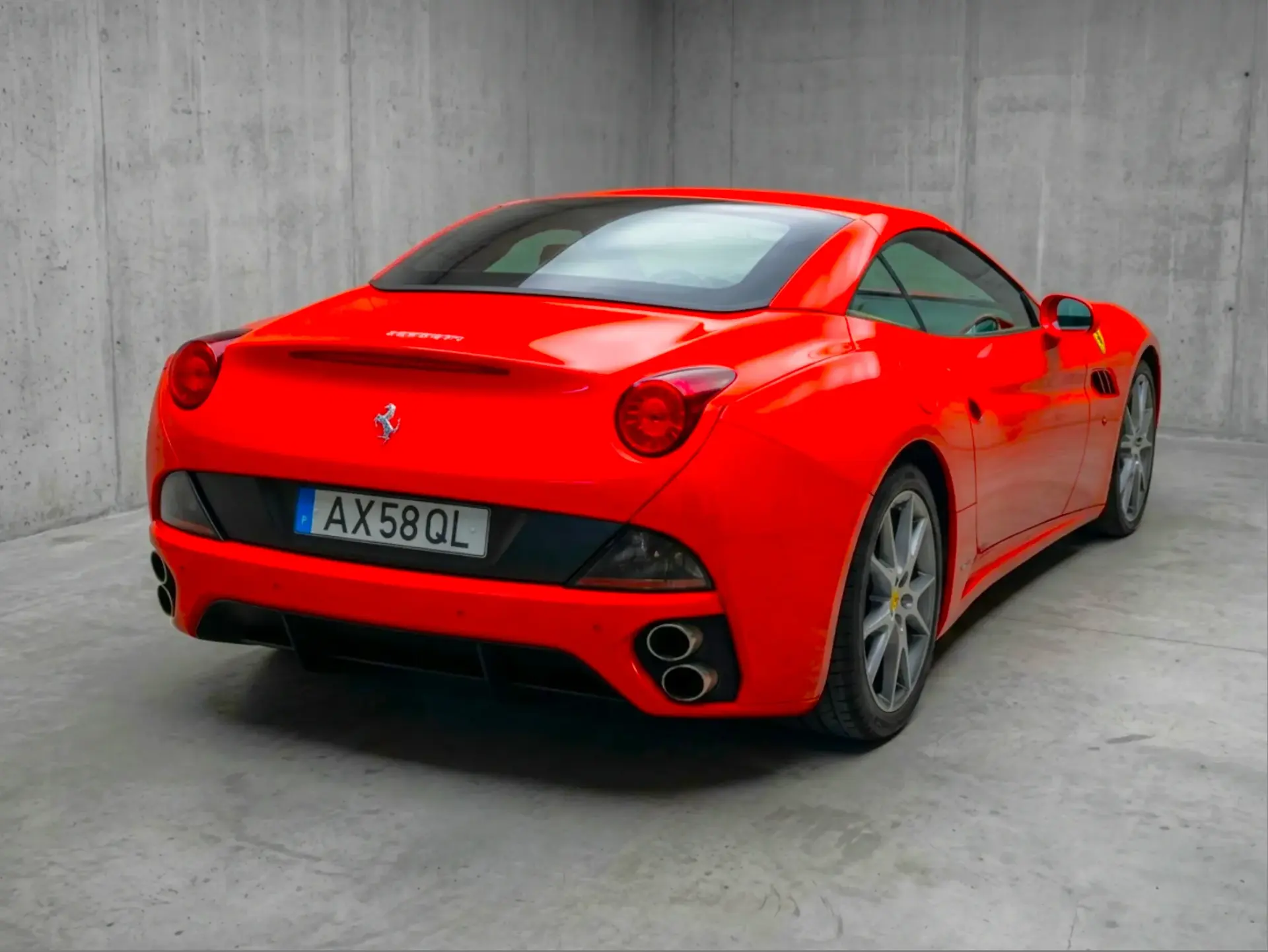 Ferrari California 4.3 V8 71