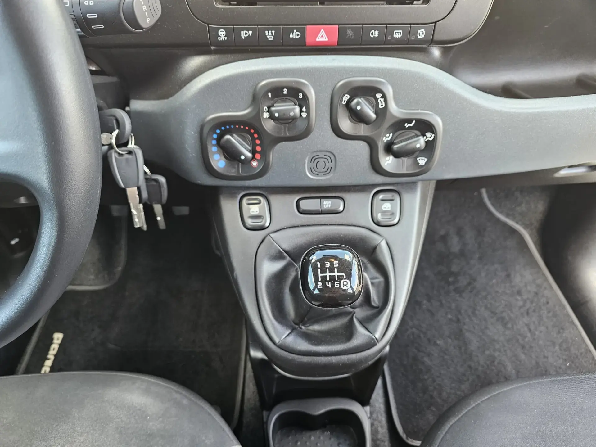 Fiat Panda 1.0 Hybrid City Life 9