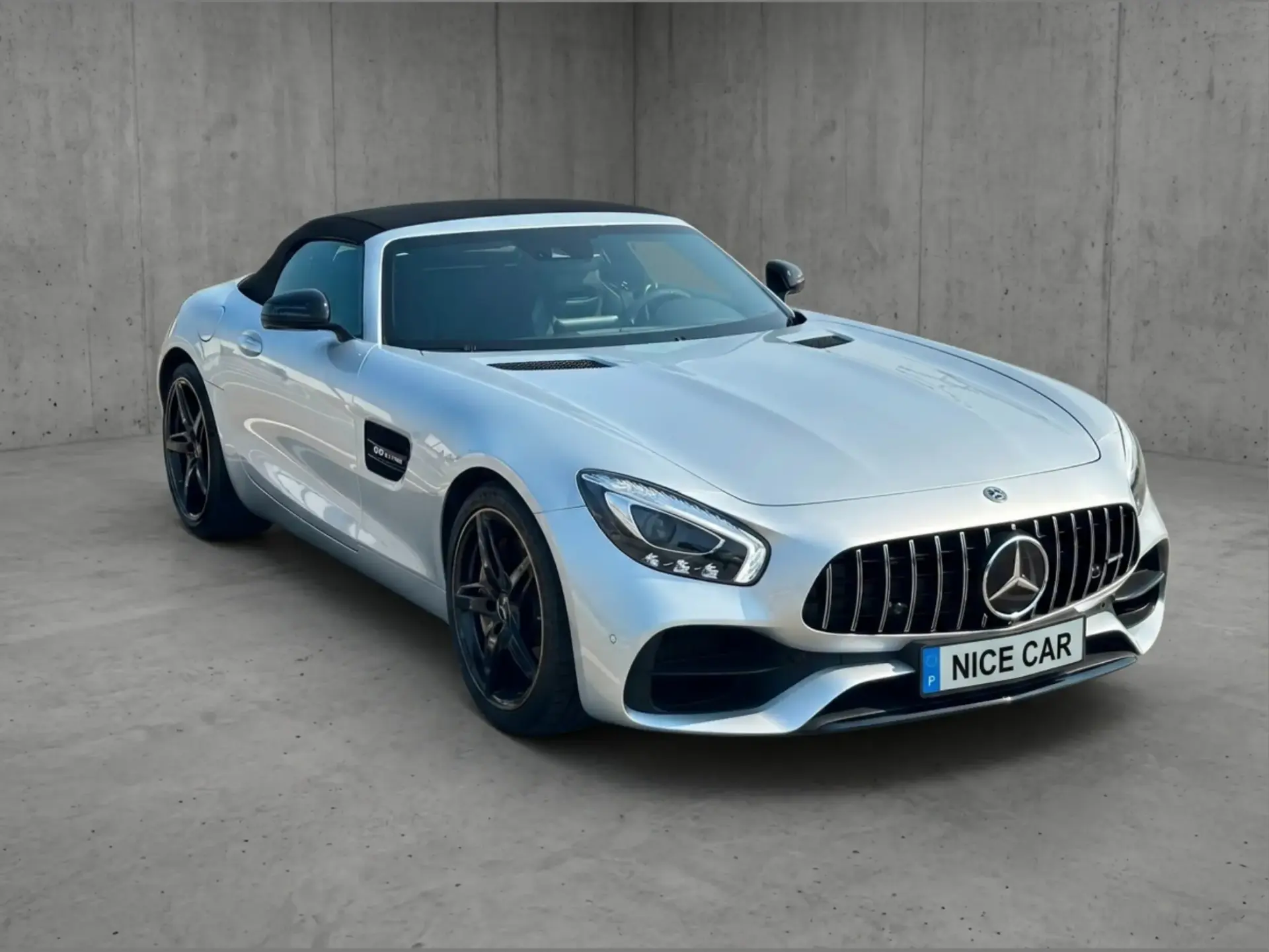 Mercedes-Benz AMG GT Roadster 75