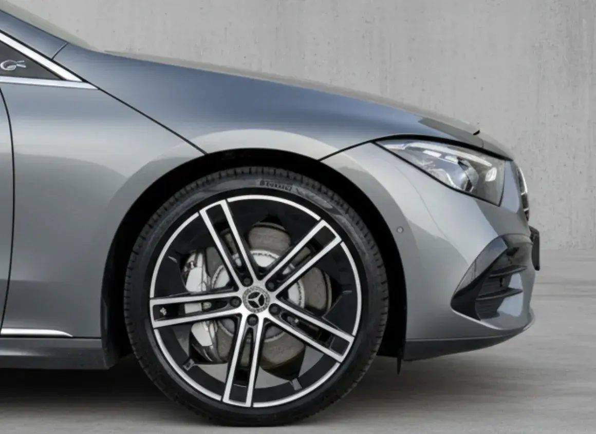 Mercedes-Benz EQE Outro 5
