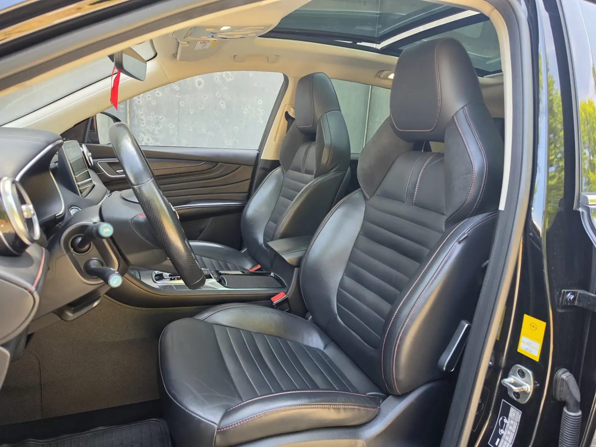 MG EHS 1.5 T-GDI Plug-in Hybrid Luxury 11